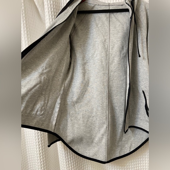 Grey Running Jacket - Picture 2 of 6